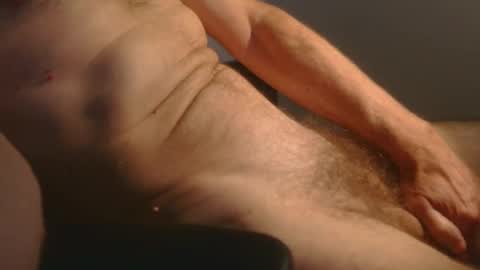 Snapshot of razzlerockb chatting on 25, 3, 2026 razzlerockb online show from 25, 3, 2026