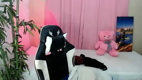 Snapshot of ready2care4youbabe chatting on 25, 1, 2025 Beth online show from 25, 1, 2025