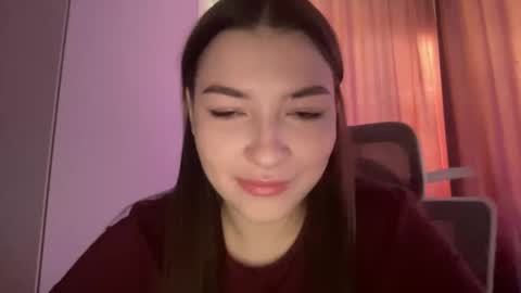 Snapshot of realamanda_ chatting on 27, 9, 2025 realamanda_ online show from 27, 9, 2025