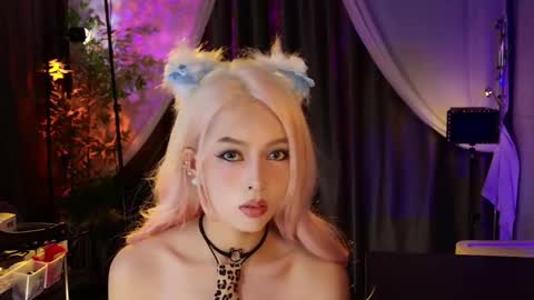 Snapshot of reaowna___ chatting on 27, 9, 2025 reaowna___ online show from 27, 9, 2025