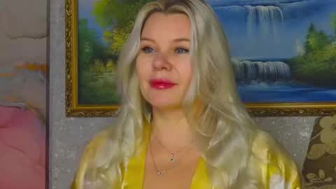 Im a little sick. Ill be back soon. online show from 19, 10, 2025