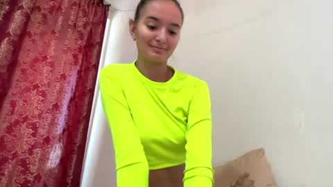 Snapshot of reathakiss chatting on 30, 6, 2026 Risa online show from 30, 6, 2026