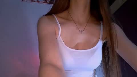 Snapshot of reavoran chatting on 2, 12, 2025 Amanda online show from 2, 12, 2025