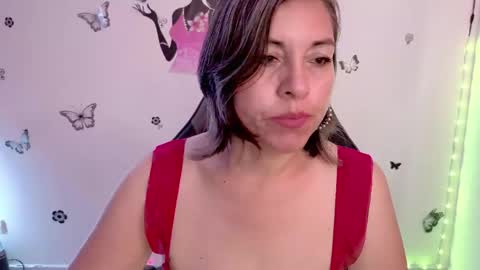 Snapshot of rebbeca09 chatting on 6, 5, 2026 Rebbeca online show from 6, 5, 2026