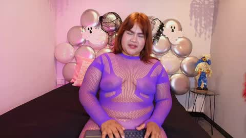 rebeca  online show from 24, 10, 2025