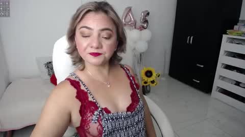 REBECA online show from 25, 1, 2025