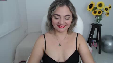 Snapshot of rebeca_milf chatting on 12, 9, 2025 REBECA online show from 12, 9, 2025