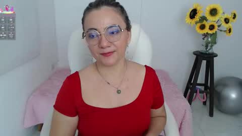 Snapshot of rebeca_milf chatting on 16, 9, 2025 REBECA online show from 16, 9, 2025