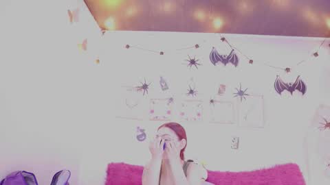 Rebeca  online show from 16, 10, 2025