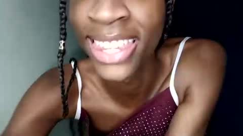 Snapshot of rebecca23278 chatting on 7, 8, 2026 Tu mami Rebecca online show from 7, 8, 2026