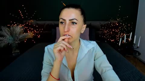 rebecca_diamonds online show from 22, 2, 2026