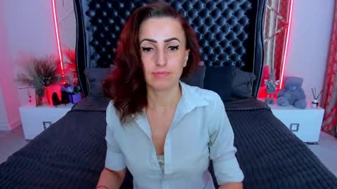 rebecca_diamonds online show from 11, 5, 2026