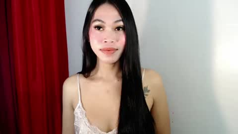 its me asian rebecca online show from 20, 6, 2026