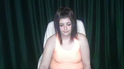 Rebekka  Nelson online show from 19, 4, 2026