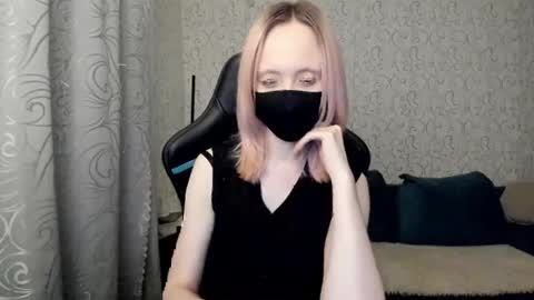 Snapshot of rebesaolset chatting on 12, 12, 2024 RebesaOlset online show from 12, 12, 2024