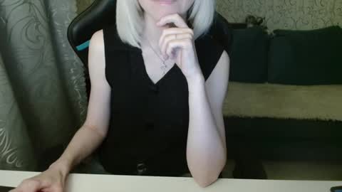 Snapshot of rebesaolset chatting on 7, 2, 2025 RebesaOlset online show from 7, 2, 2025