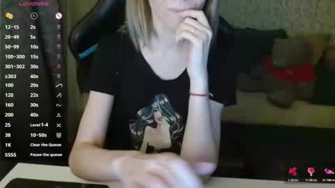 Snapshot of rebesaolset chatting on 14, 12, 2025 RebesaOlset online show from 14, 12, 2025