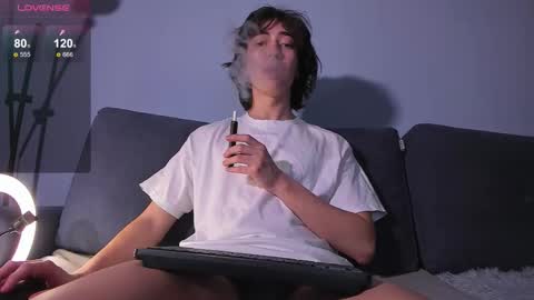 Snapshot of recklessalan chatting on 22, 12, 2025 Alan online show from 22, 12, 2025