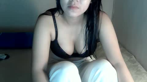 Snapshot of red_cherryxx chatting on 10, 2, 2026 Cherry online show from 10, 2, 2026