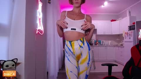 Elpis online show from 11, 9, 2025