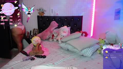 Snapshot of red_girlofficial chatting on 12, 2, 2025 Taliana online show from 12, 2, 2025