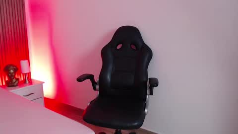 Kitty online show from 18, 10, 2025