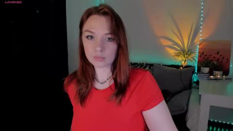 Snapshot of red_passsion chatting on 23, 12, 2024 Mia online show from 23, 12, 2024