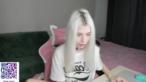 Erika online show from 29, 11, 2025