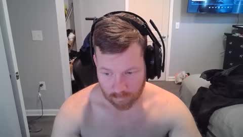 Snapshot of redbeardready4u chatting on 13, 2, 2026 Redbeardready4u online show from 13, 2, 2026