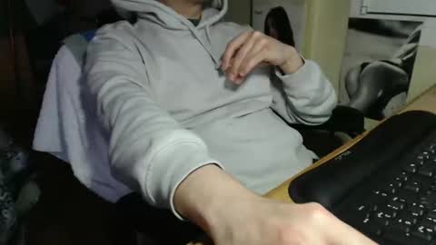 Red online show from 1, 3, 2026