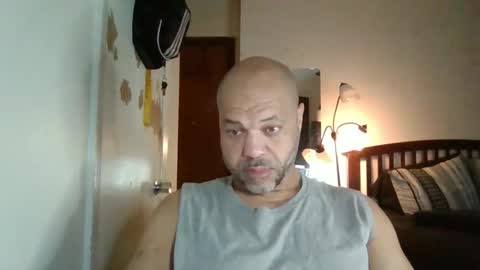 Snapshot of redbone441 chatting on 11, 1, 2026 Redbone online show from 11, 1, 2026