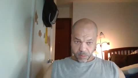 Snapshot of redbone441 chatting on 12, 1, 2026 Redbone online show from 12, 1, 2026