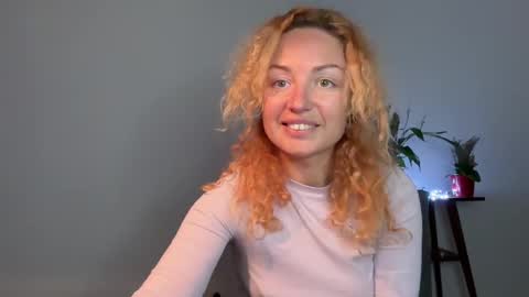 reddgirll online show from 3, 3, 2025