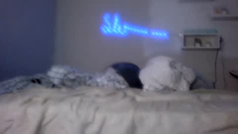 Snapshot of redheadbiiitch chatting on 31, 12, 2024 redheadbiiitch online show from 31, 12, 2024