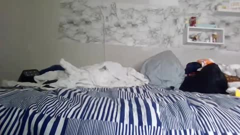 Snapshot of redheadbiiitch chatting on 25, 1, 2025 redheadbiiitch online show from 25, 1, 2025