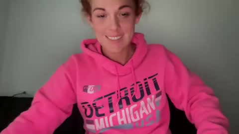 Snapshot of redheaded_fox chatting on 22, 1, 2025 Redheaded Fox online show from 22, 1, 2025