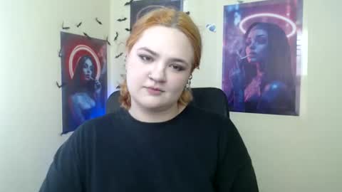 Snapshot of redhotqueen1 chatting on 7, 5, 2026 Rina online show from 7, 5, 2026