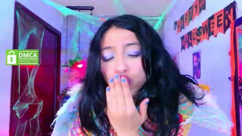 Lili Lopez online show from 4, 10, 2025