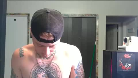 Snapshot of redinthebed chatting on 10, 6, 2026 InkedGinger online show from 10, 6, 2026