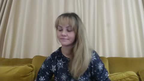 Snapshot of redjessica chatting on 6, 11, 2025 RedJessica online show from 6, 11, 2025