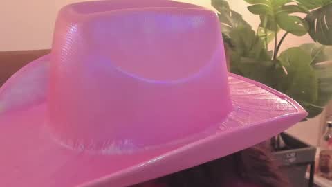 Snapshot of redmeloddy chatting on 21, 2, 2025 Meloddy online show from 21, 2, 2025