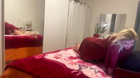 Snapshot of redridinghood96 chatting on 22, 12, 2025 redridinghood96 online show from 22, 12, 2025