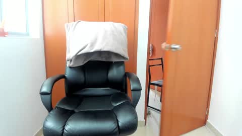 MIA online show from 1, 12, 2024