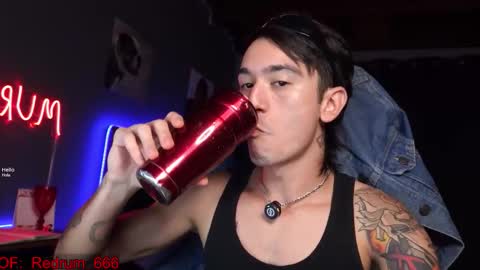 Red online show from 14, 10, 2025