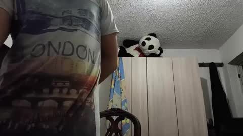 Snapshot of redsoul951869 chatting on 22, 9, 2025 RedsoulReaver online show from 22, 9, 2025