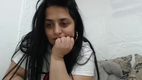 Snapshot of reeapassion chatting on 22, 2, 2025 Reea online show from 22, 2, 2025