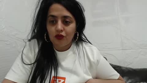 Snapshot of reeapassion chatting on 1, 3, 2025 Reea online show from 1, 3, 2025