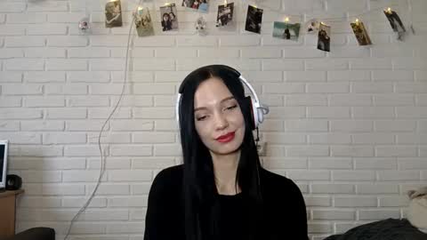 Mia online show from 21, 3, 2026