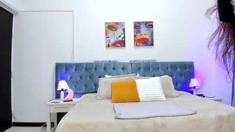 Regina online show from 24, 9, 2025