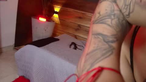 Snapshot of regina_storm chatting on 3, 10, 2025   online show from 3, 10, 2025